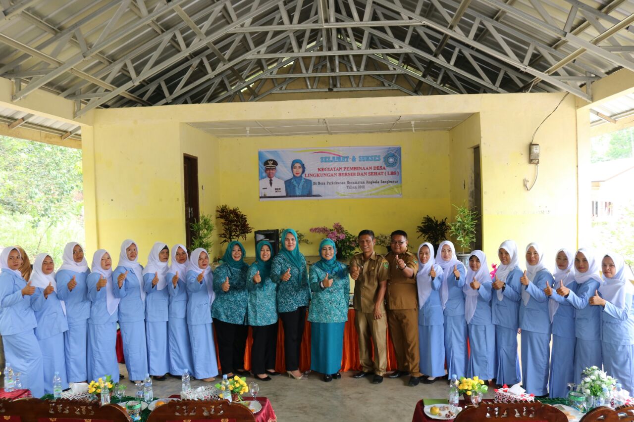 Ketua TP PKK Tapsel Targetkan Desa Perkebunan Masuk 6 Besar Desa Binaan